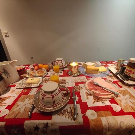 Colette Alain Maxime Bed & Breakfast ลาปาลิส ภายนอก รูปภาพ