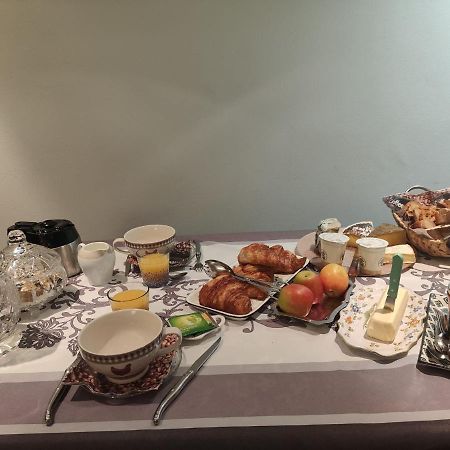 Colette Alain Maxime Bed & Breakfast ลาปาลิส ภายนอก รูปภาพ