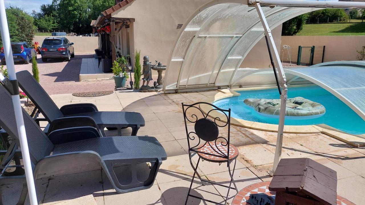 Colette Alain Maxime Bed & Breakfast ลาปาลิส ภายนอก รูปภาพ