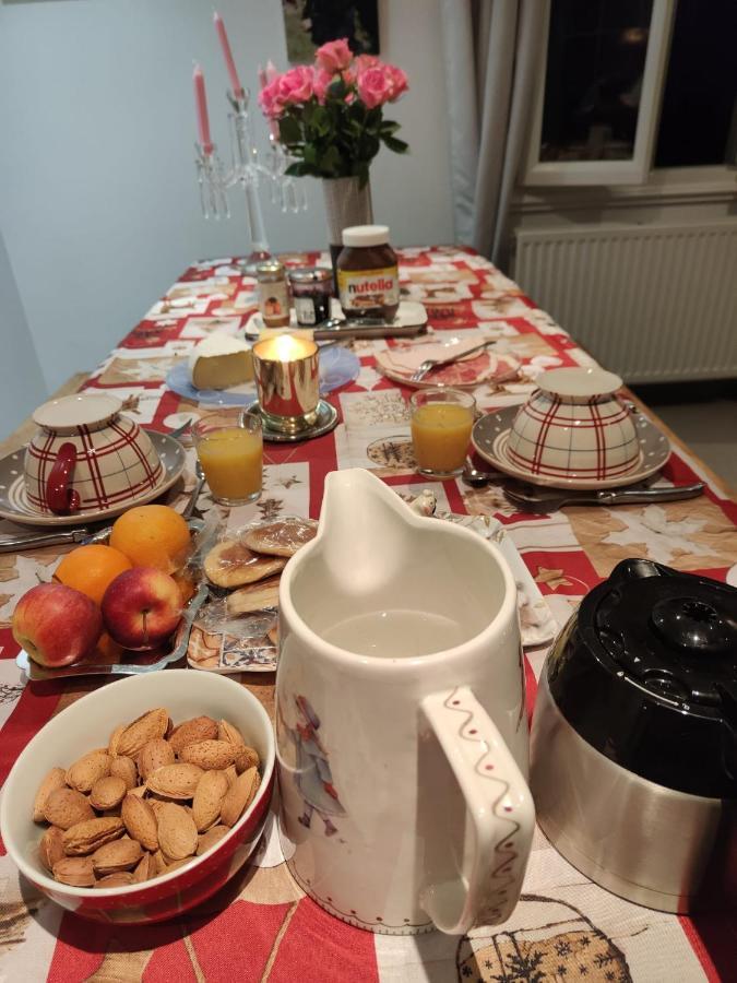 Colette Alain Maxime Bed & Breakfast ลาปาลิส ภายนอก รูปภาพ