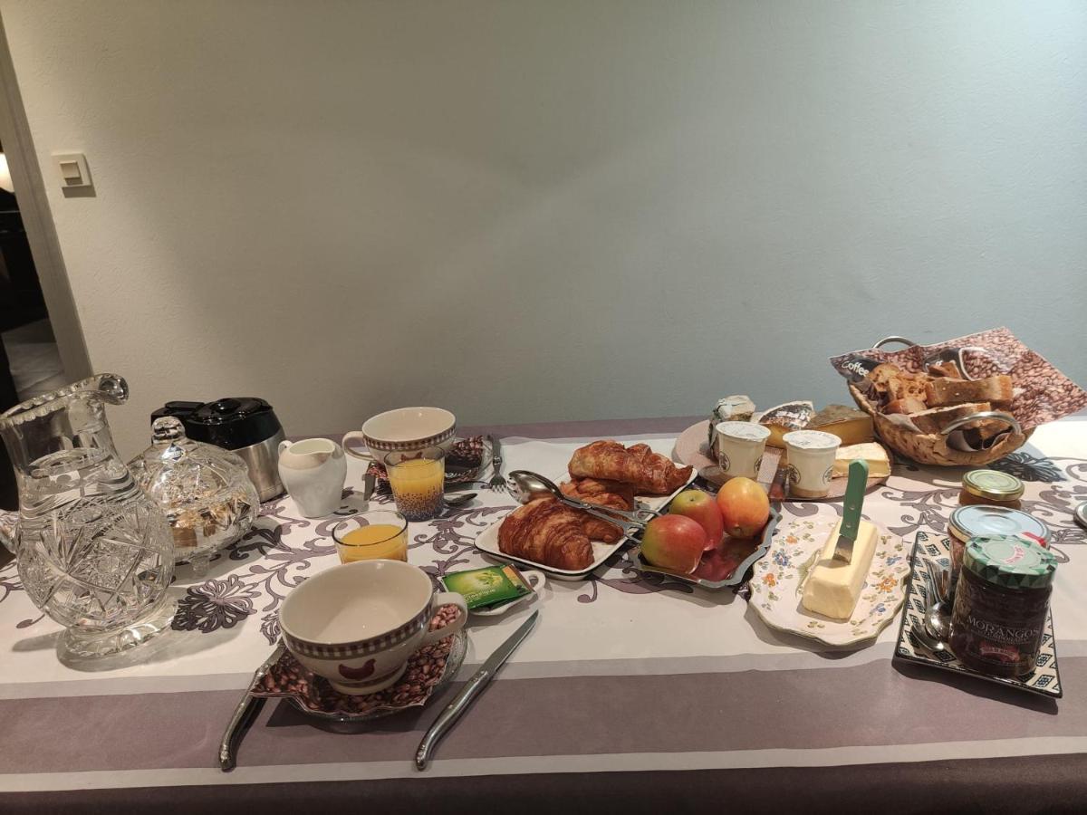 Colette Alain Maxime Bed & Breakfast ลาปาลิส ภายนอก รูปภาพ
