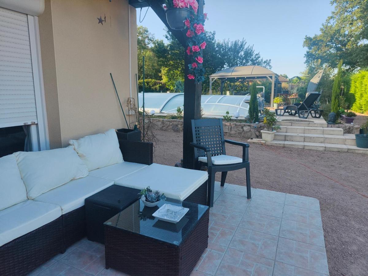 Colette Alain Maxime Bed & Breakfast ลาปาลิส ภายนอก รูปภาพ